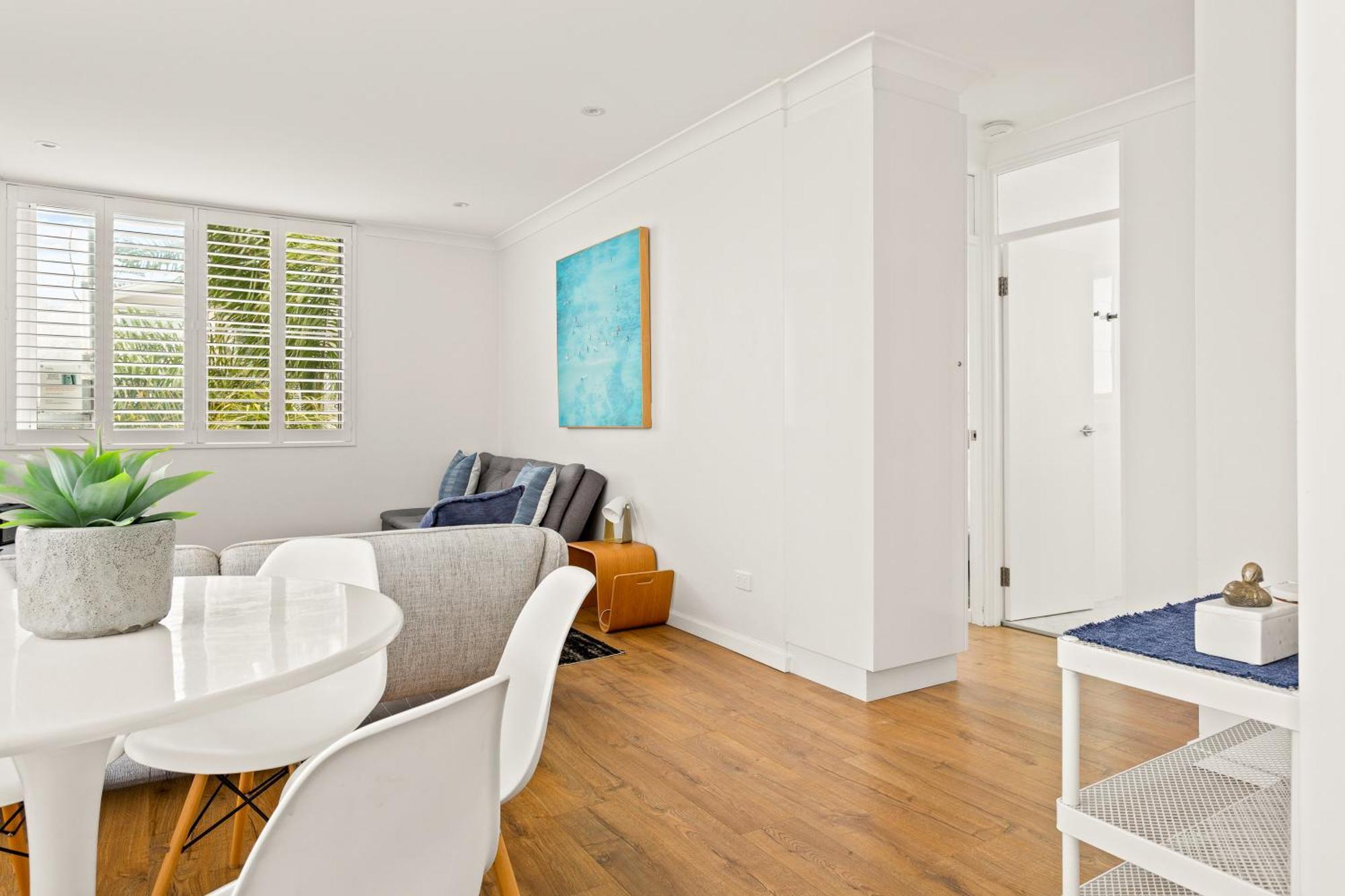 Chic Apartment Footsteps From Manly Beach Sydney Exterior photo